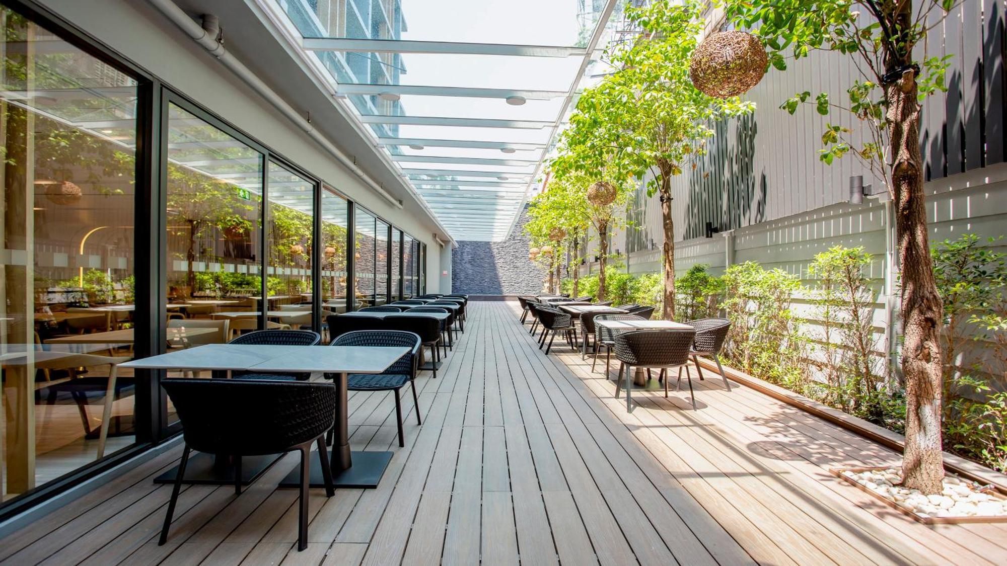 Holiday Inn Express & Suites Bangkok Central Pier By Ihg Exterior foto